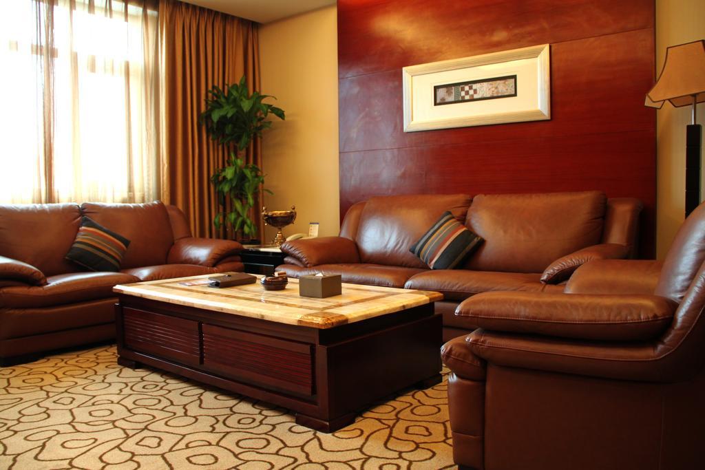 Dynasty International Hotel Кунмин Стая снимка