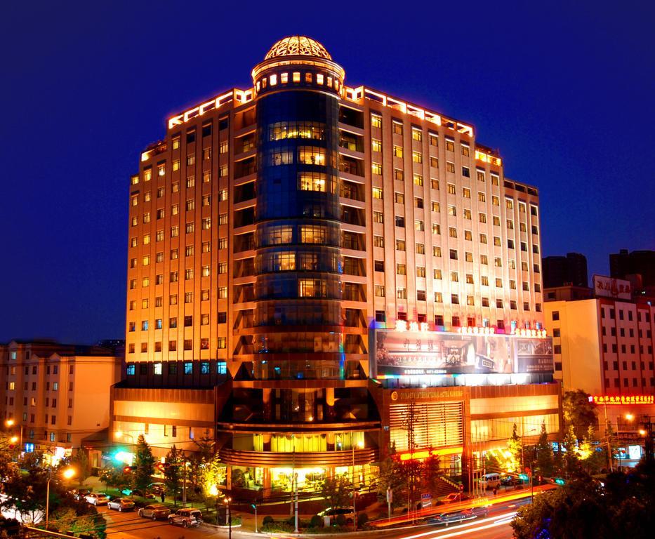 Dynasty International Hotel Кунмин Екстериор снимка
